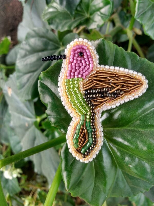 Prendedor colibrí
